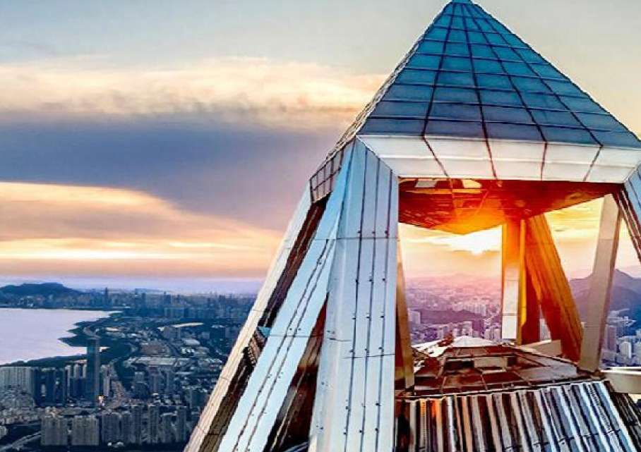 Gold Stabilizes, Boosting Precious Metals Outlook